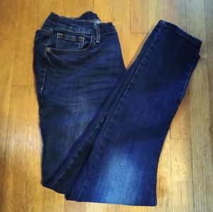 Old Navy Curvy Skinny Dark Wash Jeans Size 4